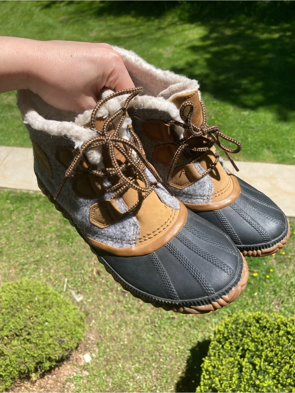 Sorel Out N About Rubber Duck Boots Winter Boots Grey Black Size 8.5